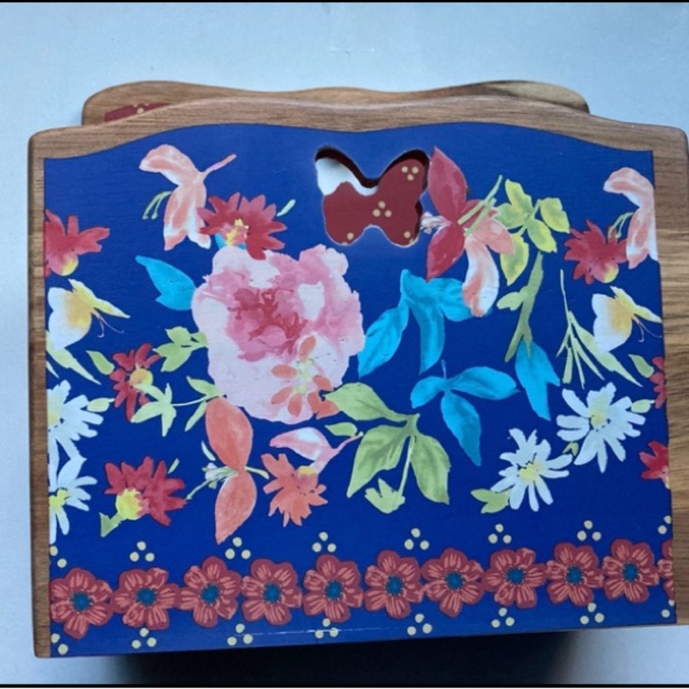 Pioneer woman acacia rustic floral napkin holder new